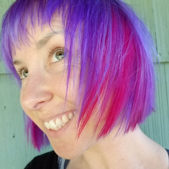 Meet your Posher, Ashley - Picture 1 of 1